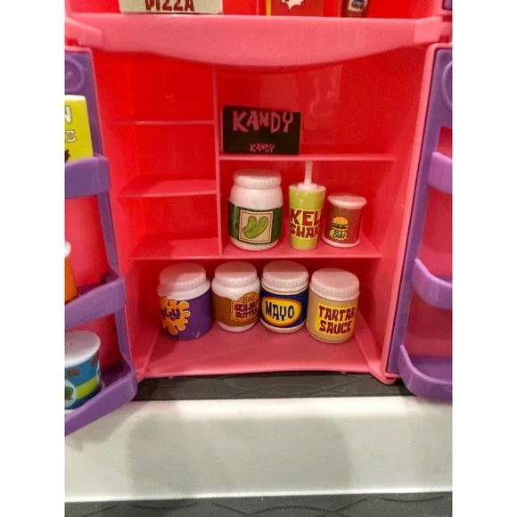 Teeny Tinies Patrick Mini Fridge with Food SpongeBob Squarepants Plastic - Picture 5 of 10